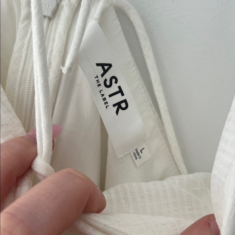NWT ASTR White Textured Ruffle Halter Crop Top - Picture 2 of 5